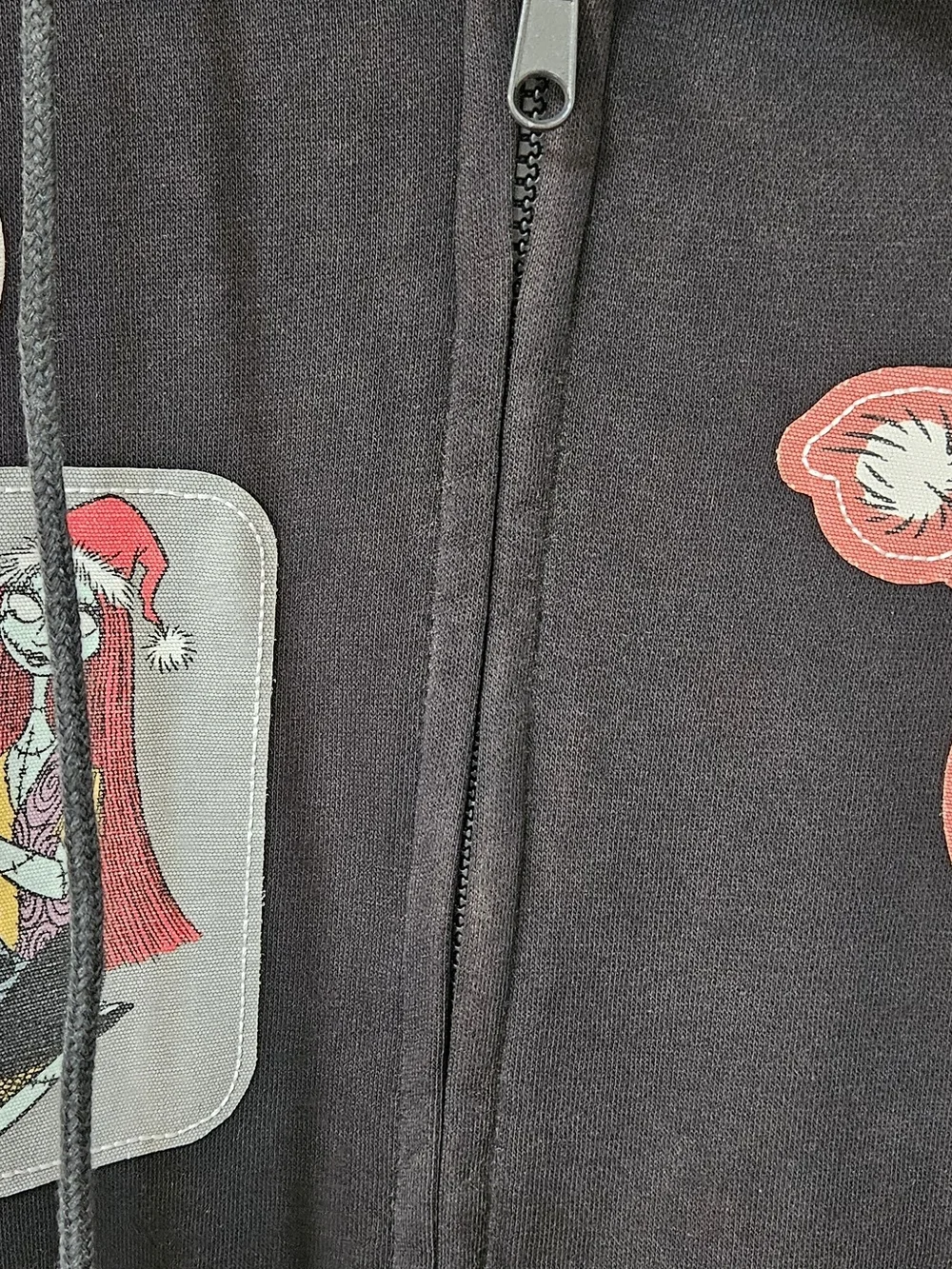 Nightmare Before Christmas black zip